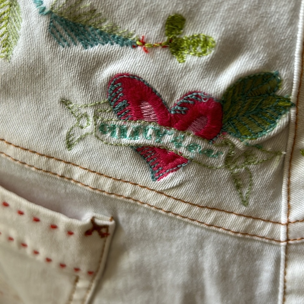 Vintage Oilily white cotton A-line skirt with embellished stitching. - Picture 5 of 12